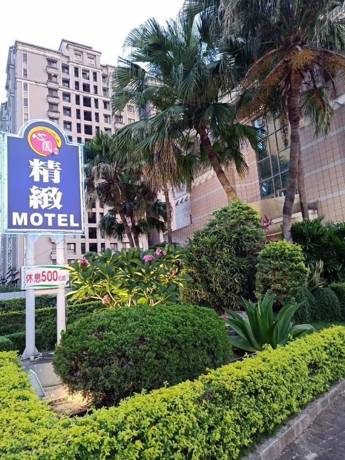 Xin Yuan Motel Taichung Buitenkant foto